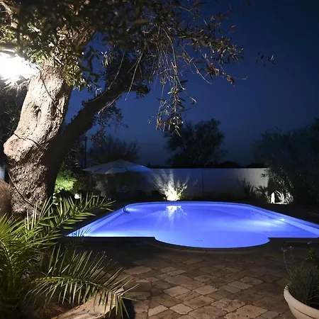 Dimora La Cucchiara - Pool - Garden - Parking In Porto Selvaggio Dom wakacyjny *