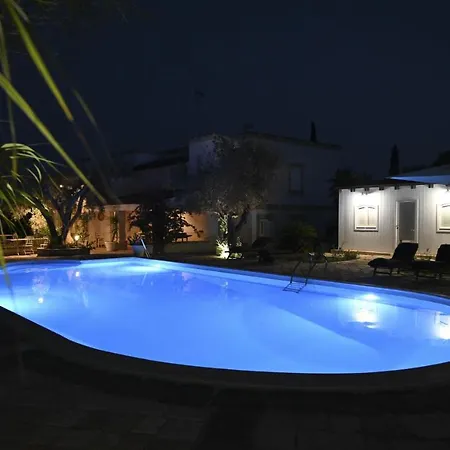 Dimora La Cucchiara - Pool - Garden - Parking In Porto Selvaggio Dom wakacyjny