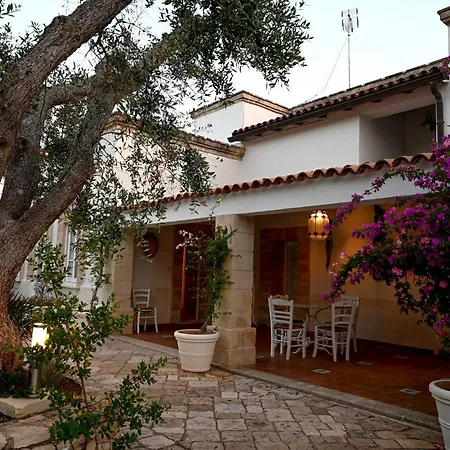 Ferienhaus Dimora La Cucchiara - Pool - Garden - Parking In Porto Selvaggio
